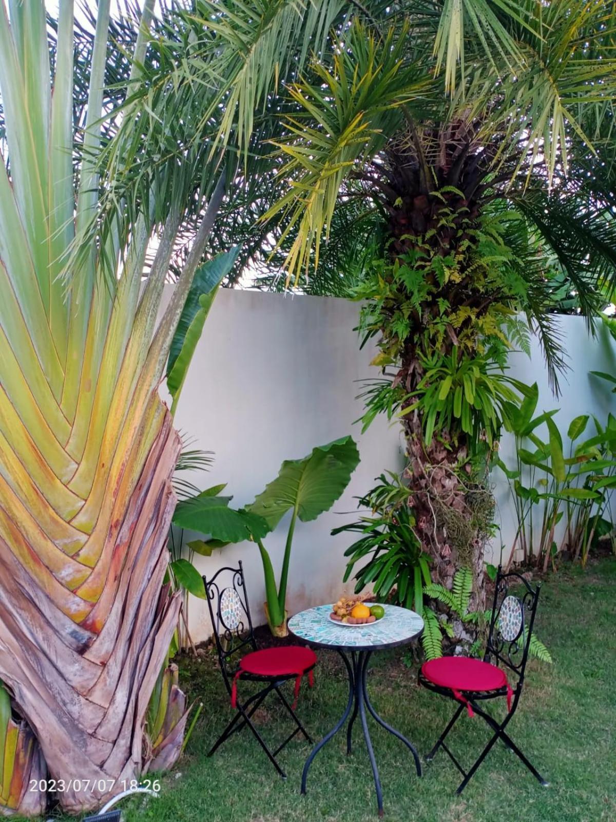 Villa Pak Dang Phuket Exteriör bild